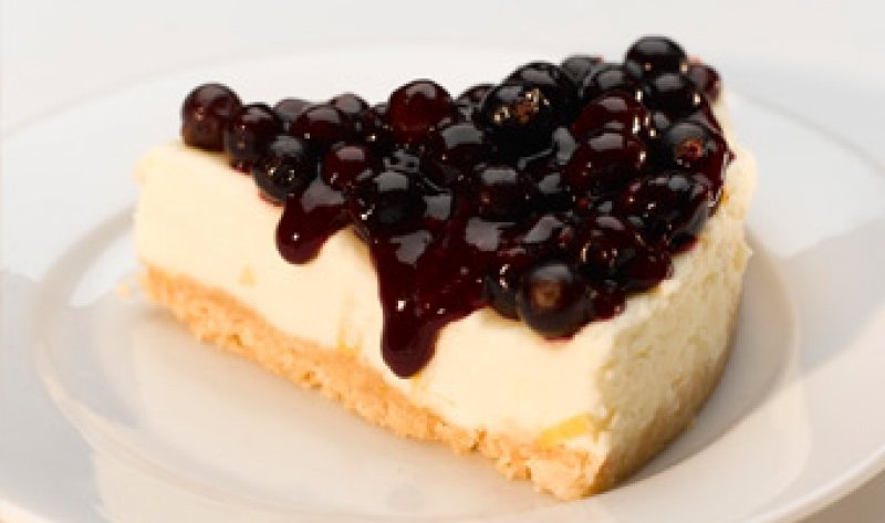 Gluten Free Blackcurrant Mascarpone Cheesecake