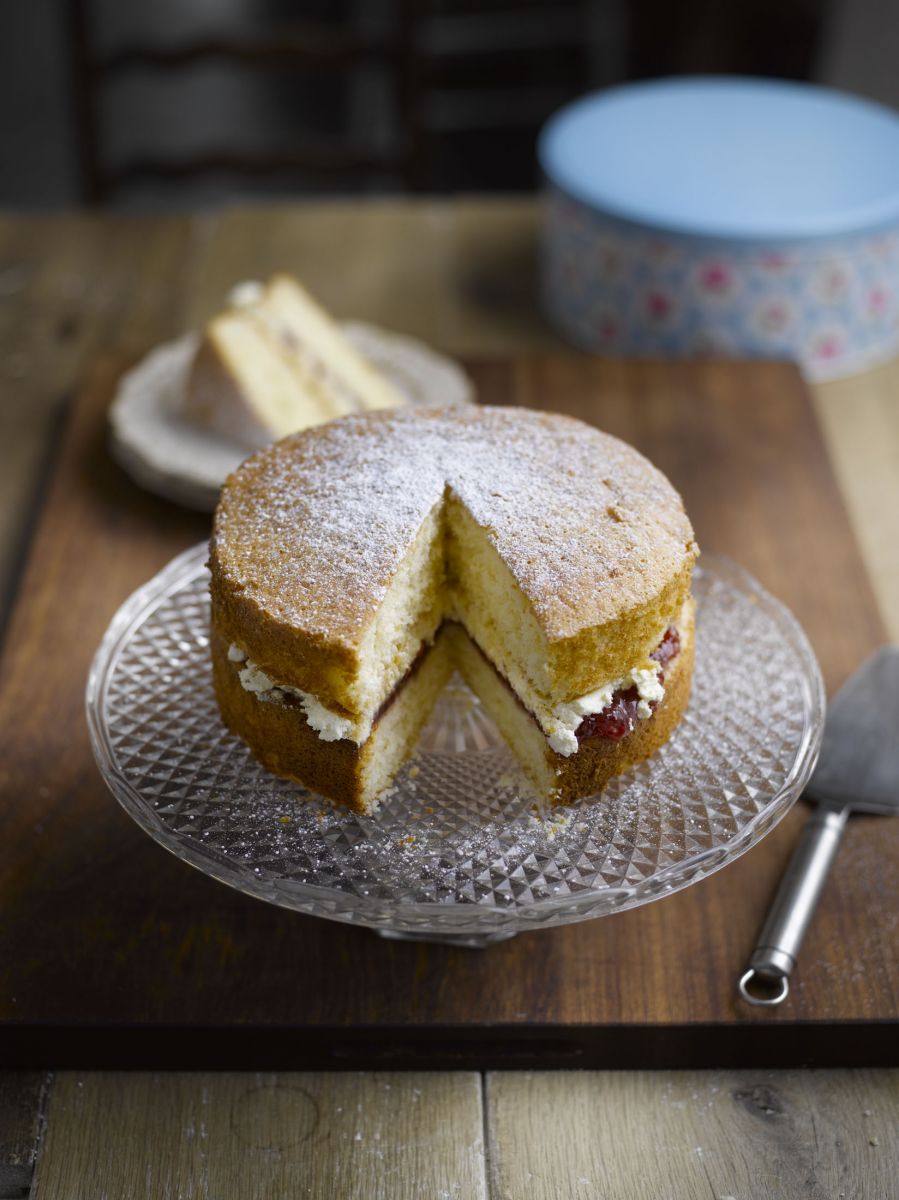 Victoria Sponge Cake