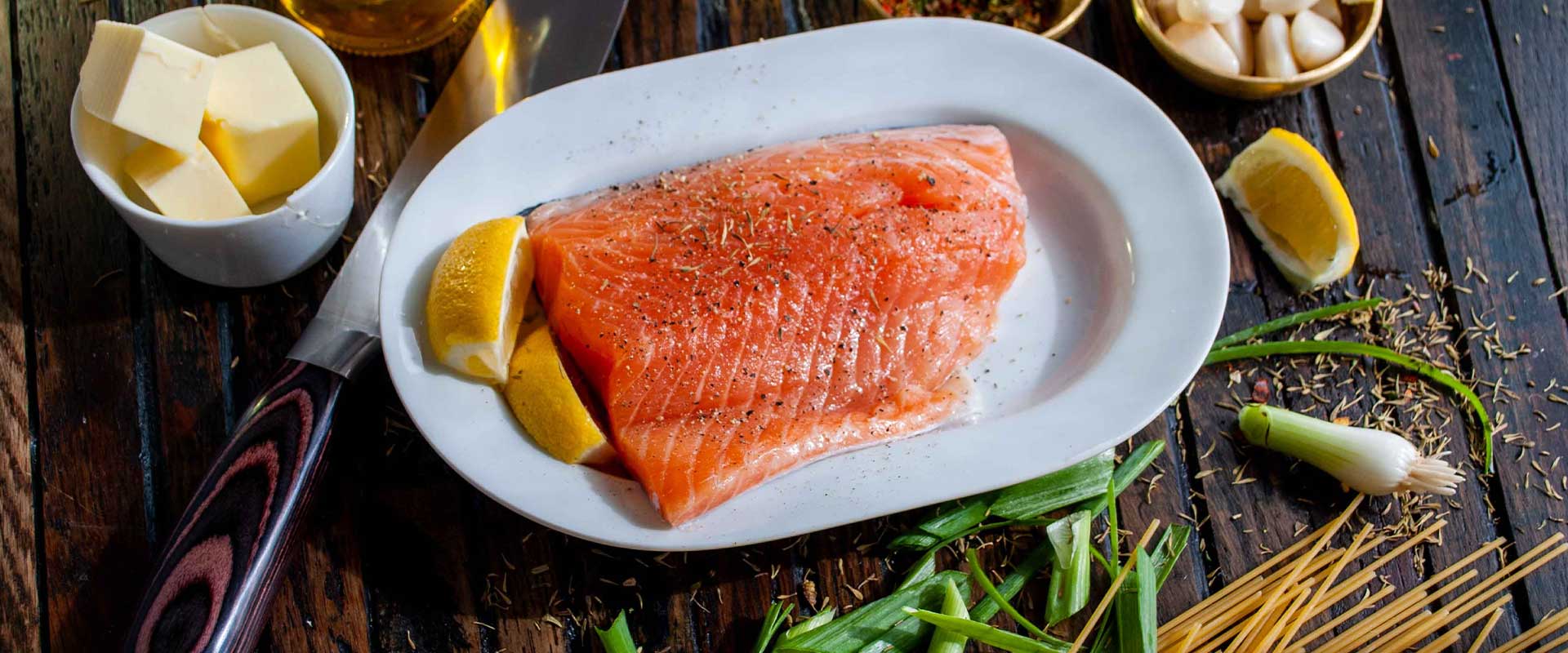 gluten free diet, protein-rich salmon